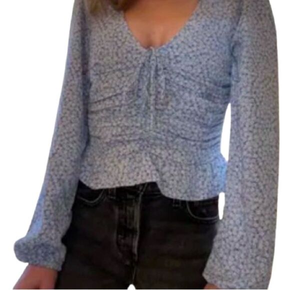 H & M Babydoll Smocked Coquette Powder Blue Floral Peasant Boho Blouse Size M - Picture 1 of 12